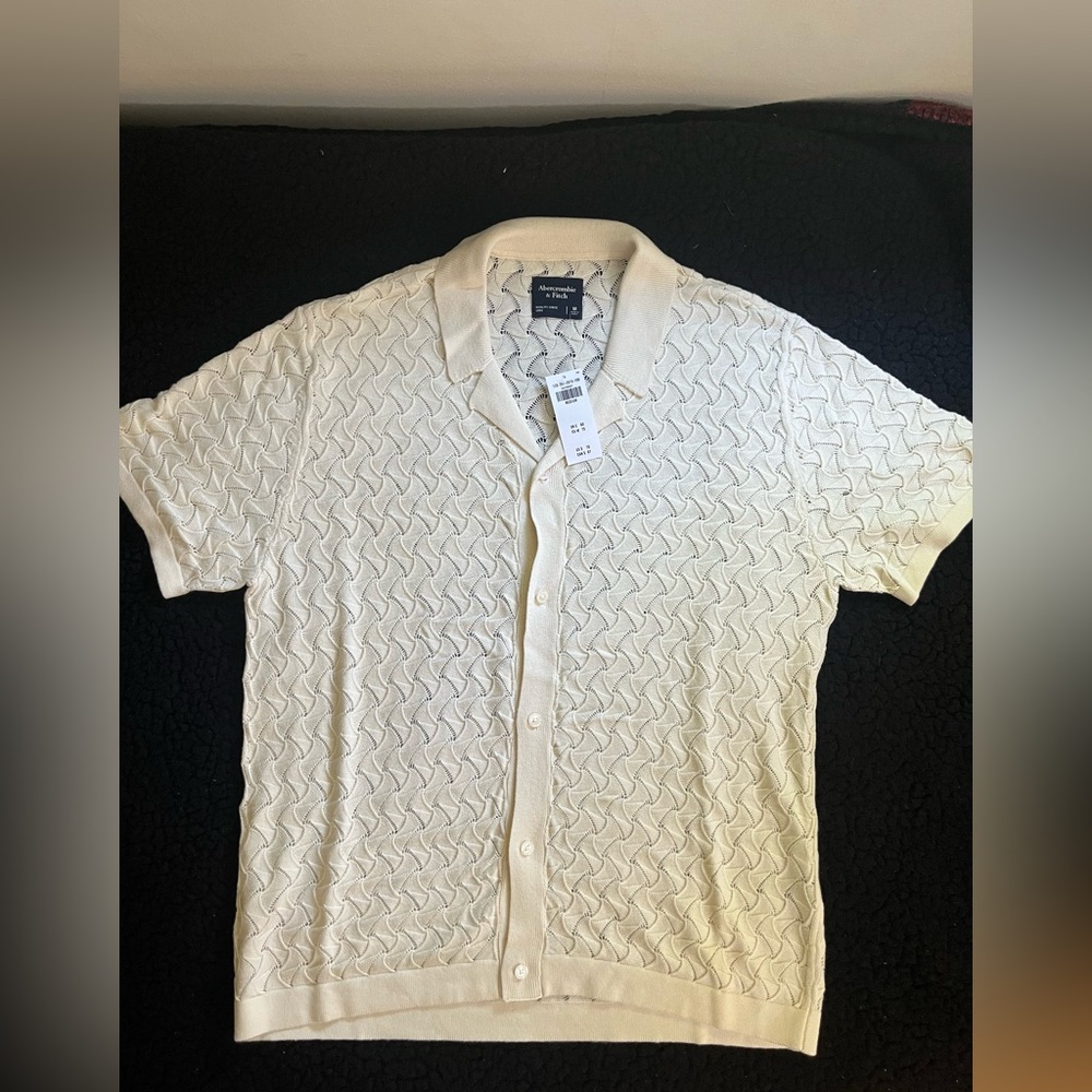 Brand NEW Cream Button-Up Knit Shirt